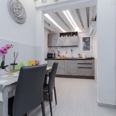Palazzo Dolfin - Piazza San Marco Lovely Apartment Βενετία Εξωτερικό φωτογραφία