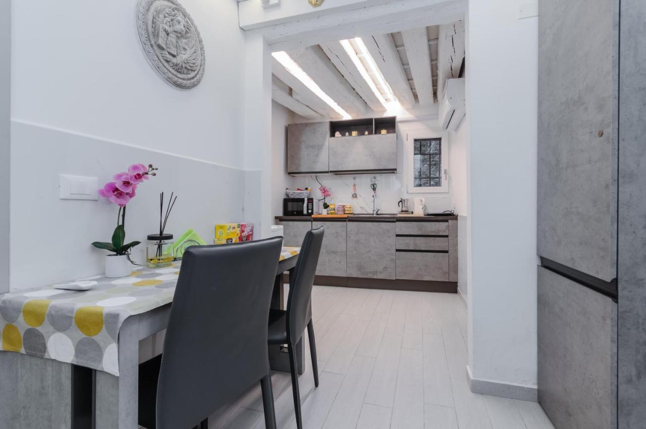 Palazzo Dolfin - Piazza San Marco Lovely Apartment Βενετία Εξωτερικό φωτογραφία